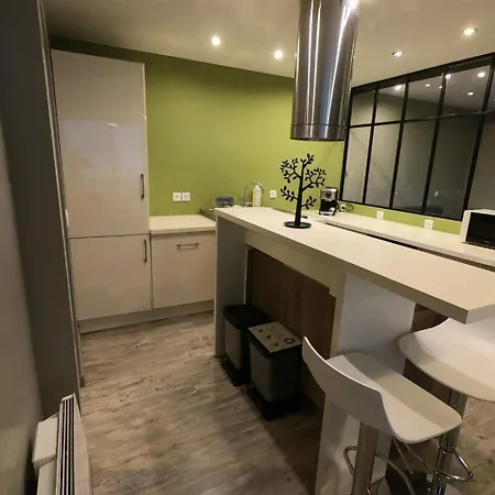 Le Solferino, Cosy Town Centre With Car Park *